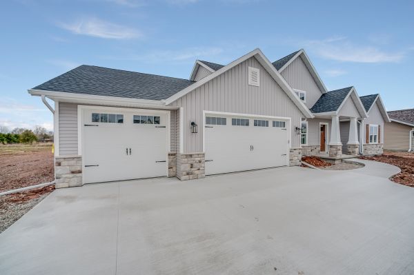 Cost of Concrete Driveway Pouring in Eagle