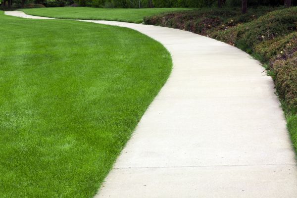 Cost of Pathway Construction in Eagle