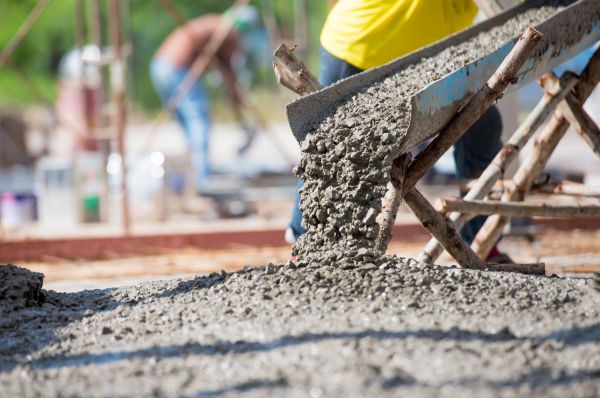 Backyard Concrete Pouring in Eagle