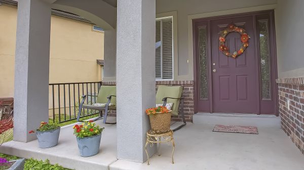 Cost of Porch Concrete Laying in Eagle